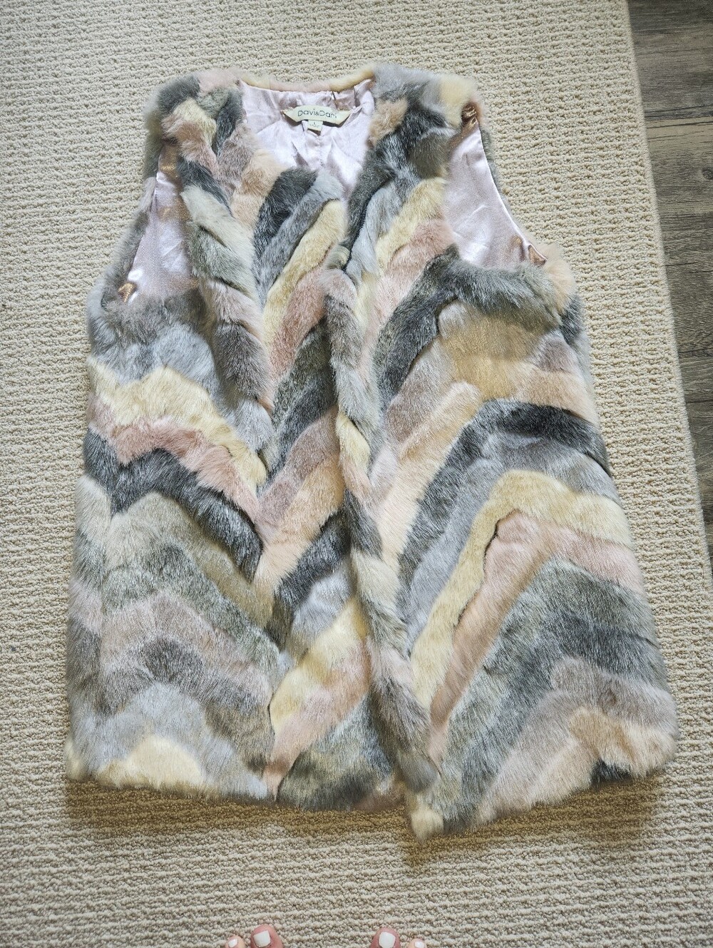 Davi & Dani Faux Fur Chevron Vest in Pastel Multicolor